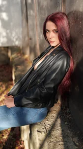 Sweater weather? Nah od CindeFucknRella  snímek