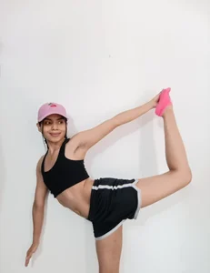 naia_coxのYoga sessionの 3枚の写真