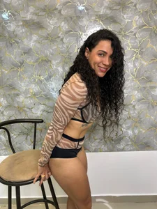 Alice_Stong Public Εικόνα 2