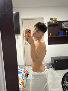 josethariaz25: 🛀 ( 3 фото)