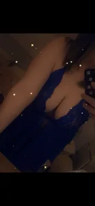 BustyCurvy-BaileyUK Public Gambar 4