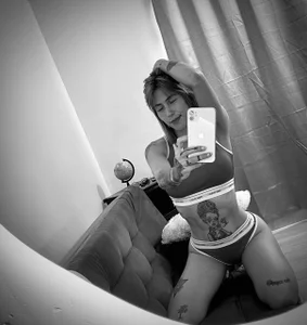 Cassie_Klein11 BLACK & WHITE 사진 2