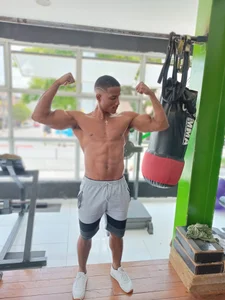 LillDamian Public  8. fénykép