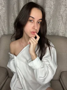 MarcelinaMei Village Girl Pic 2