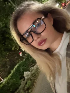 KellyHayden Public 圖片 5