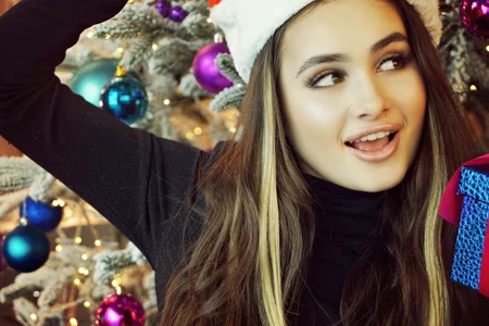 Alana_Kristall_live Where is my Santa ? Pic 2