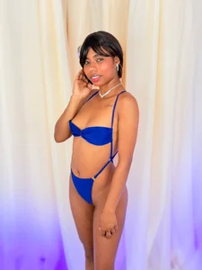 zenndaya__ loving me 🤤 Pic 2