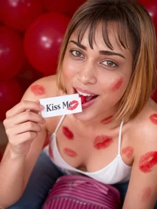 Indian_Erotic69 Fancy me two зображення