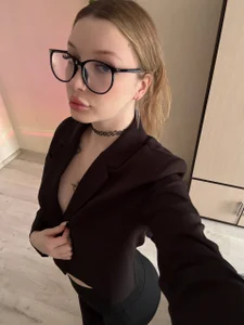 Elinthegreat Secretary's diaries Billede 3
