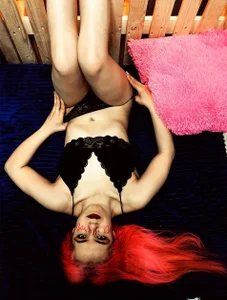 shary_loneli08 Public Pic 3