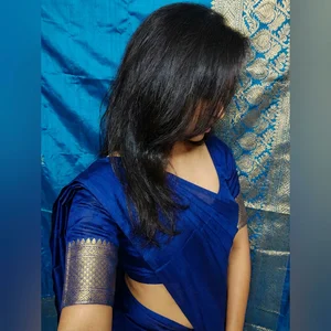 tamil_zoya Public Foto 2