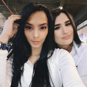 agatha_lovee Astrid y Ninoska Hình 2