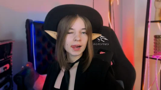 TinaDavil business elf Immagine  5