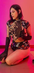 SarahYates Magic colors Pic 5