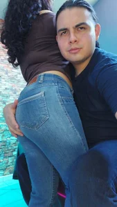 REAL COUPLE WHO LIKE TO FUCK LIVE - PAREJA REAL QUE LE GUSTA FOLLAR EN VIVO de SEXBAEL  5 photos