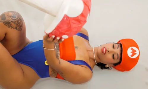 LollaByer Happy Halloween Pic 2