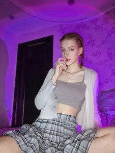 Chrissy_JoyfulHey, hello to you Bild 4