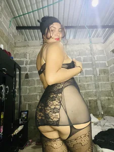 veronicarodriguezx❤️‍🩹 Bild 3