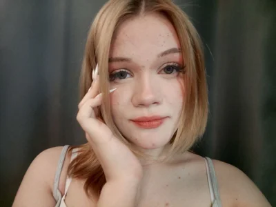 BreannaBeautyStride for you^^ Pic