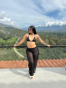 Mia-Medina sunny day Immagine  2