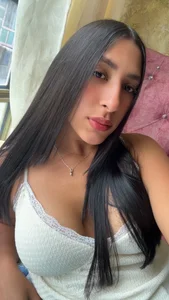 🌻 de Nataly_Burning  5 Imagens