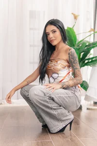 ArianaWest1 Miss West Pic