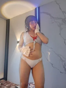 Juliexxxxtasy Public Pic 5