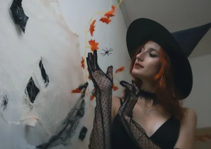 Lil_Melanie_ Try this witch to taste Pic