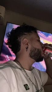 tratosucio Love  2. fénykép