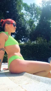 Moon_Red_r's XXX Nude Photo 4