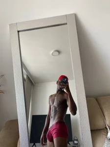 mike_wallace Come here sexy... it's time to do something hot, you and me 😈😈 Pic 4