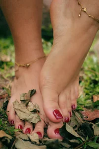 Earth, Soles & Sensation 🌿👣 de tifany_ross Foto 2