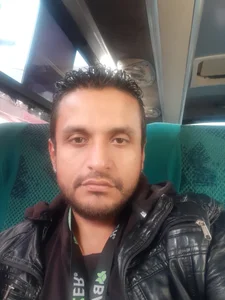 El timido de kevin613603  3 photos