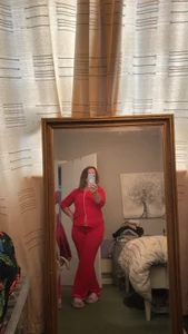 SassyladyのA little bit of normal meの 5枚の写真