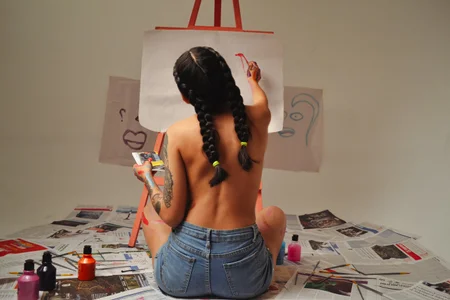 Art on my body 🎨😏 od eviegothel_  2 snímek