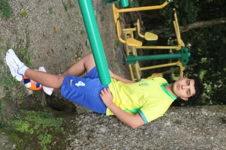 Oliver_Jamees sensuality and a mischievous touch. It’s not just what you see… it’s what you feel when you look.” Pic