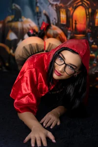 I want a big bad wolf od scarlett_diamondd  snímek