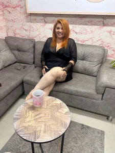 A mature woman knows how to fuck deliciously🔥 de MelannieCortez  3 Imagens