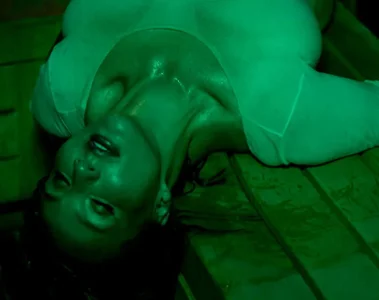 MarlaRed Public Billede