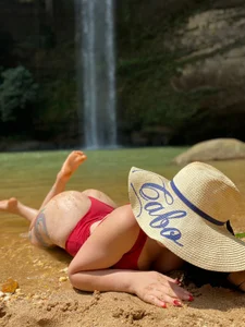 Bonnypetite- Public Pic