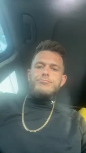 CustardMonster Us Gambar