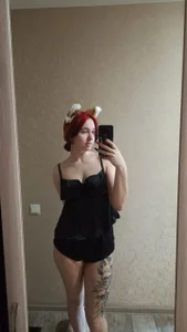 OlayQueen a little bit of me Foto