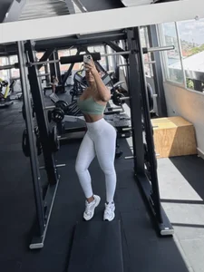 bunny_nicolle GYM 💪❤️ Εικόνα