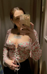 MonicaRocket Public صورة واحدة|MonicaRocket Public صورتان|MonicaRocket Public  3 صور|MonicaRocket Public  3 صورة