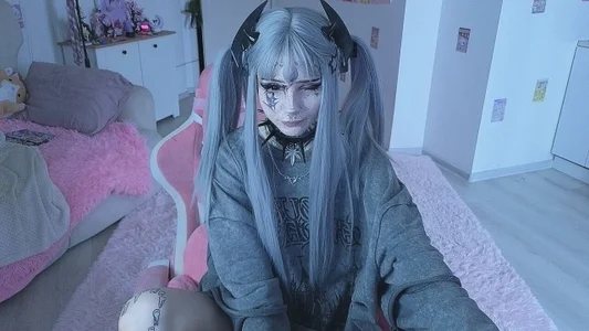 A cyber girl has to please you de Nana_stolass Foto 2