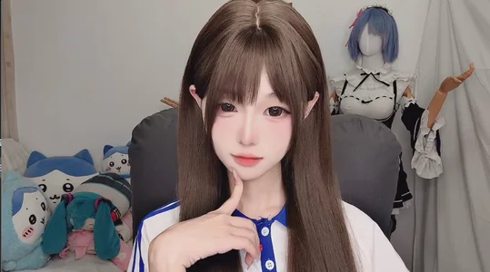 gummy-candy Public Pic 5