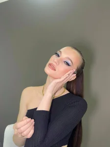 LaveraMeling Public slika