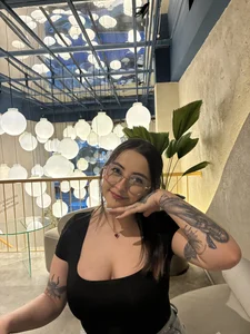 SarahCastro1_ ✨🍓A little about me ✨🍓 зображення 6