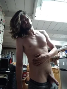 whtboi69 Horny before male solo Pic 3