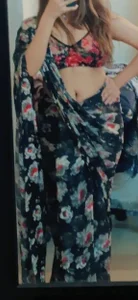 Meadows_RainnのSaree look🥻❤️の 3枚の写真